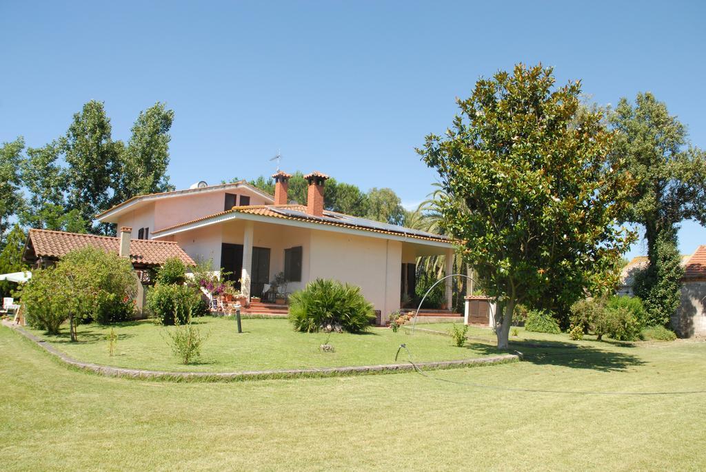 أربورْيا B&B Fra E Fe المظهر الخارجي الصورة