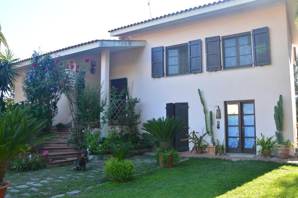 أربورْيا B&B Fra E Fe المظهر الخارجي الصورة